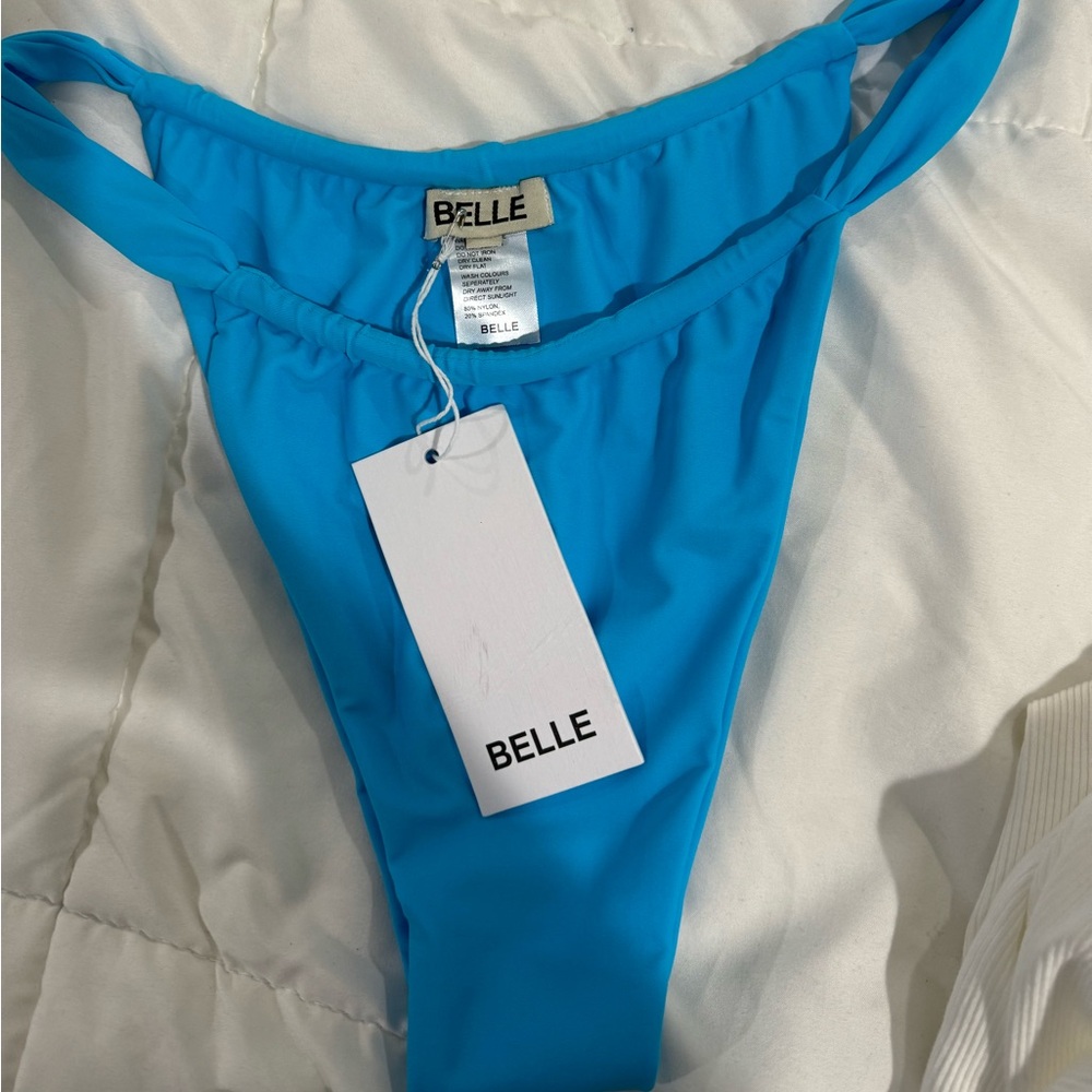 Belle XL buttom